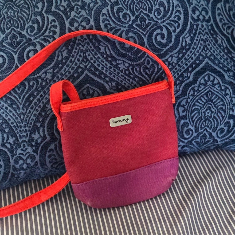 Tommy Hilfiger Purse